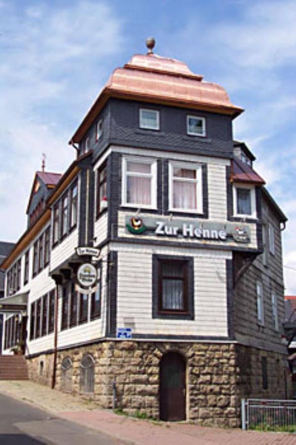 Hotel Zur Henne Schmiedefeld am Rennsteig Exterior foto